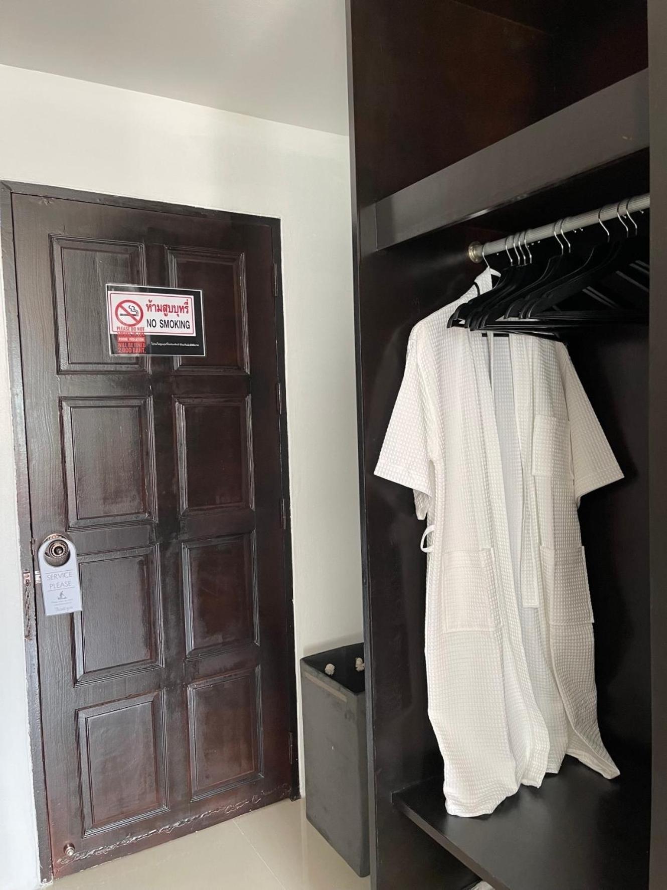 Elephant Room Patong Exterior photo